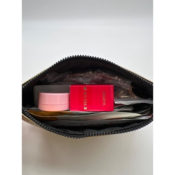 Gold Mystery Gift Bag – Skincare, Makeup & Fun Jewelry! - Picture 4 of 4